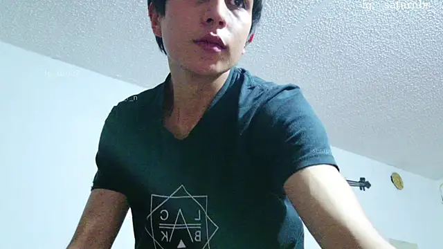 seraph1n online show from November 2025 08:47:02 AM