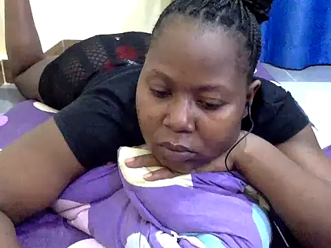 Snapshot of 10sexymelo69_ chatting on April 2026 04:56:01 AM 10sexymelo69 online show from April 2026 04:56:01 AM
