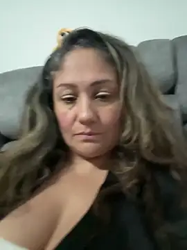 gabiTetas online show from February 2026 07:58:02 PM