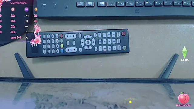 Snapshot of Valentina_lara01 chatting on November 2025 12:21:02 AM Valentina lara01 online show from November 2025 12:21:02 AM