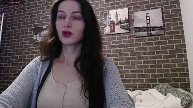 Snapshot of _Hot_Lady_ chatting on January 2025 08:52:02 PM Hot Lady online show from January 2025 08:52:02 PM