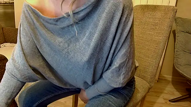 mesexylady34 online show from October 2025 06:17:02 PM