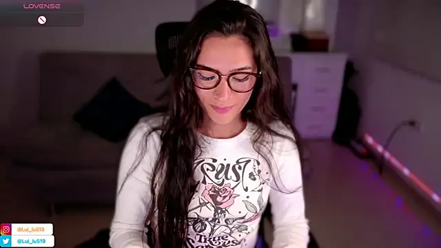 ImLui lu online show from February 2025 04:31:01 AM