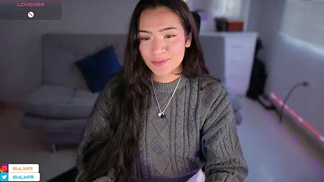 ImLui lu online show from February 2025 10:28:01 PM