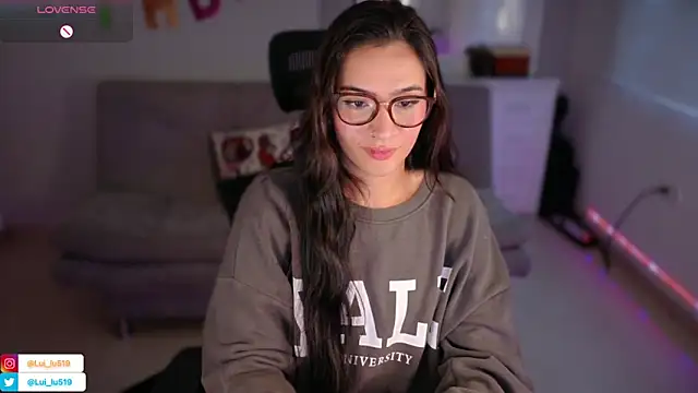 ImLui lu online show from March 2025 10:54:01 PM