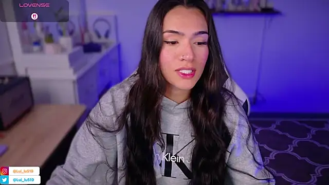 ImLui lu online show from November 2025 10:08:02 PM