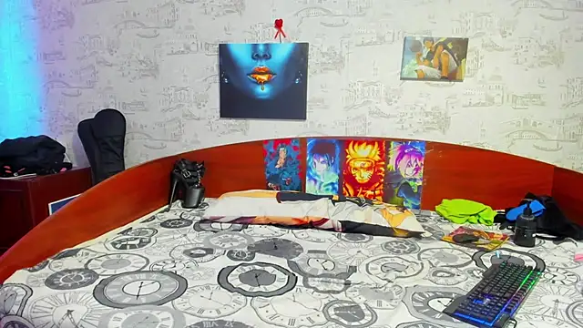 KagamiTayga online show from March 2025 08:17:01 AM