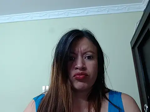 emilysamantha 8 online show from November 2025 08:07:02 PM