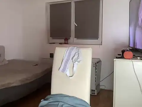 alejandrobgxh online show from March 2026 08:13:01 PM