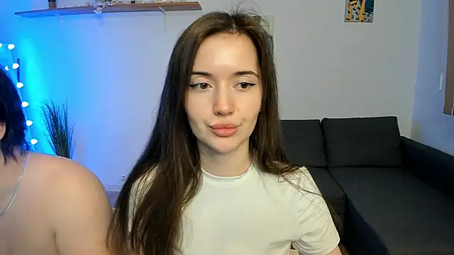 PollyFlame online show from November 2025 08:02:02 PM