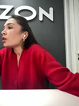 Snapshot of Sweet_Lollypop chatting on March 2025 07:43:02 AM Sweet Lollypop online show from March 2025 07:43:02 AM