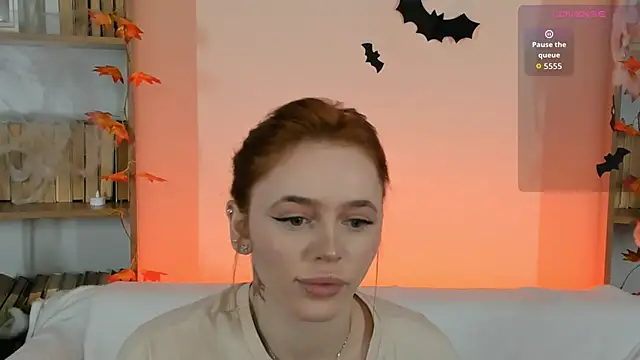 Phoenix Margo online show from October 2025 03:31:01 AM