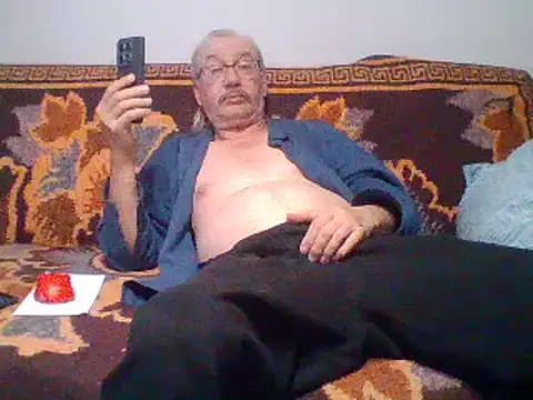 cumloverboyxx69 online show from February 2025 07:30:01 PM
