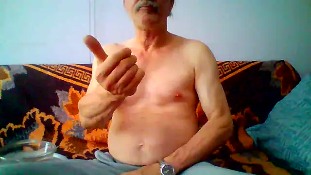 Snapshot of cumloverboyxx69 chatting on April 2026 12:18:01 PM cumloverboyxx69 online show from April 2026 12:18:01 PM