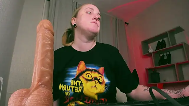 Frau  Lilith online show from January 2025 11:37:02 AM