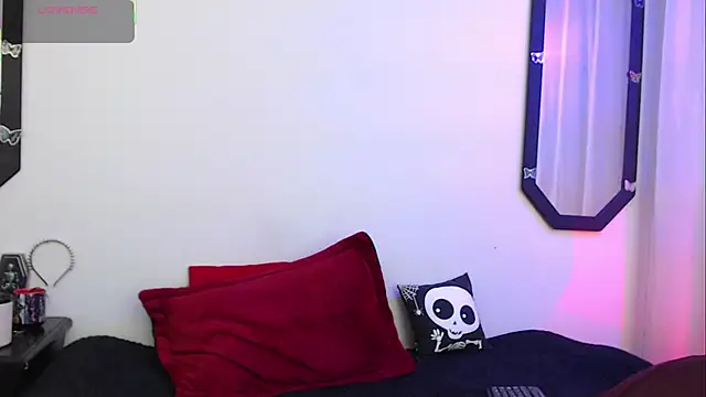 Amy Aloqua online show from October 2025 03:19:01 PM