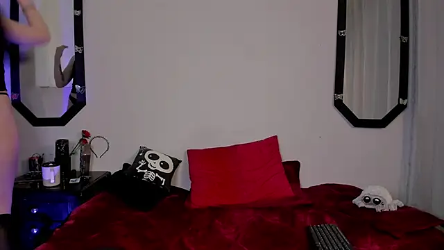 Amy Aloqua online show from February 2026 05:11:01 PM