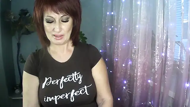 Faraira17 online show from October 2025 04:35:02 AM