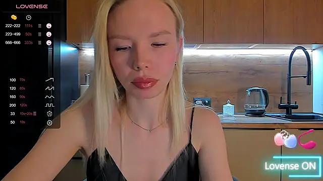 Olivia Bells online show from April 2026 09:26:02 PM