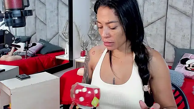 NiicolleMiller online show from November 2025 11:54:02 AM