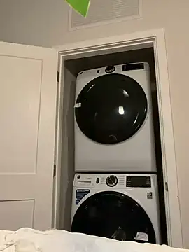 Iceblanca online show from March 2026 02:00:01 PM