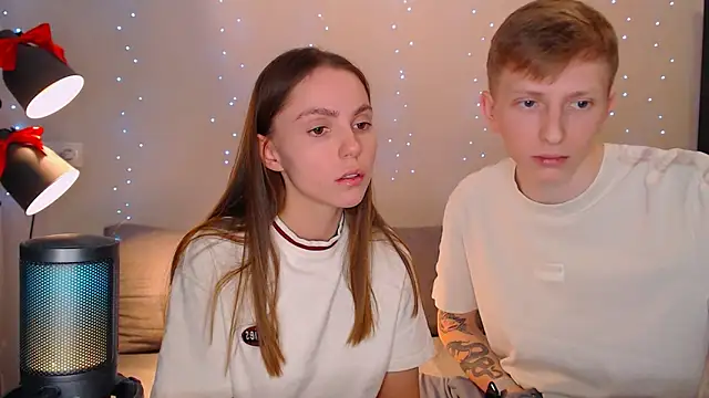 juliaanddima online show from January 2025 11:10:01 PM