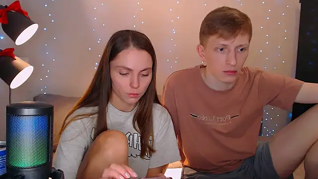 juliaanddima online show from January 2025 11:47:01 PM