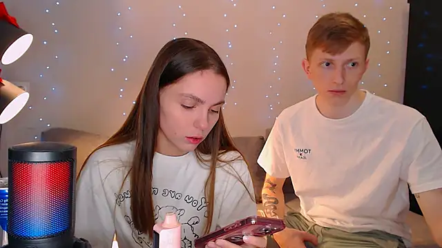 juliaanddima online show from January 2025 10:35:02 PM