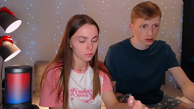 juliaanddima online show from February 2025 12:21:01 AM