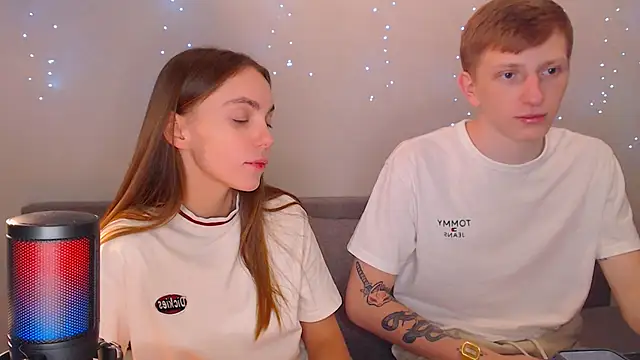 juliaanddima online show from March 2025 11:25:01 PM