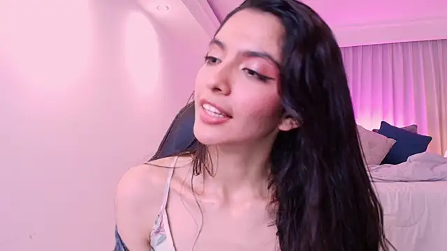 Snapshot of miiaa_evans chatting on February 2025 07:28:02 AM miiaa evans online show from February 2025 07:28:02 AM