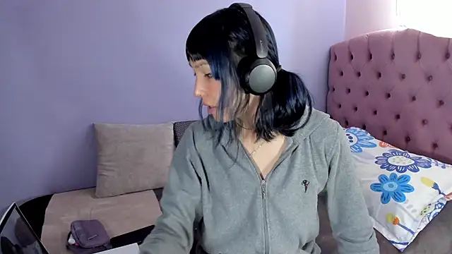 Room312  online show from February 2026 04:08:01 PM