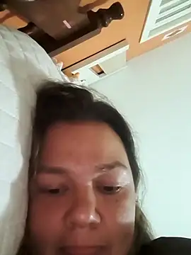 Mahluca online show from September 2025 03:44:01 AM