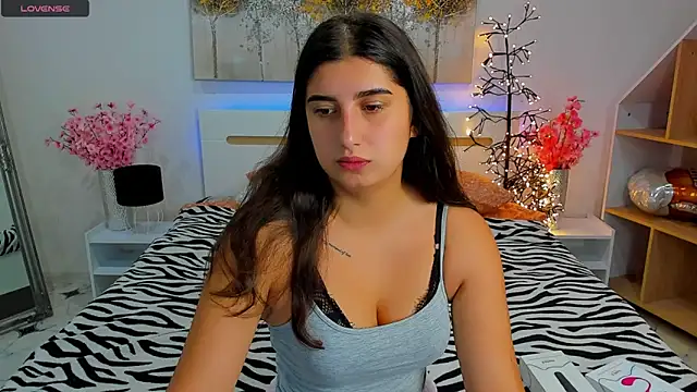 Linda EX online show from October 2025 05:16:01 AM