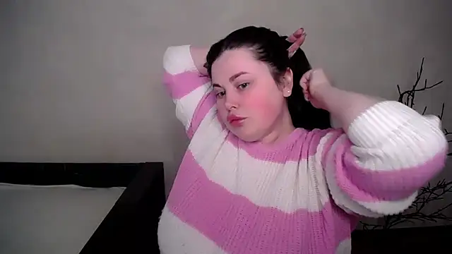 Snapshot of Emily_Mo chatting on May 2026 06:29:01 AM Emily Mo online show from May 2026 06:29:01 AM