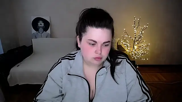 Snapshot of Emily_Mo chatting on May 2026 05:49:01 AM Emily Mo online show from May 2026 05:49:01 AM