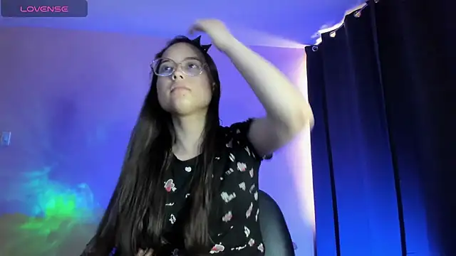 shantalc3rezo online show from November 2025 08:32:01 PM