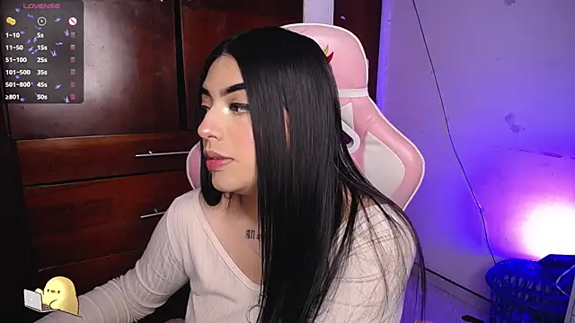 Snapshot of eva_six chatting on November 2025 11:05:02 PM eva six online show from November 2025 11:05:02 PM