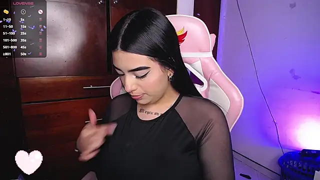 Snapshot of eva_six chatting on November 2025 11:15:01 PM eva six online show from November 2025 11:15:01 PM