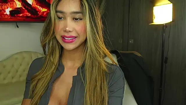 liah v online show from May 2026 03:01:02 AM