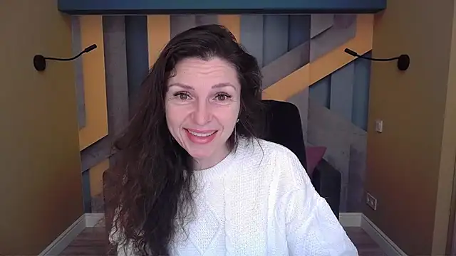 Snapshot of EllaLong chatting on January 2026 12:31:02 PM EllaLong online show from January 2026 12:31:02 PM