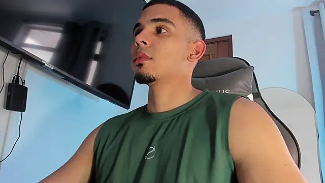 joss 111 online show from November 2025 07:47:01 PM