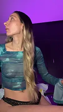 Snapshot of DanikRosse chatting on January 2026 04:40:01 AM DanikRosse online show from January 2026 04:40:01 AM