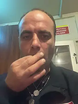 mustican422 online show from December 2024 11:34:01 PM