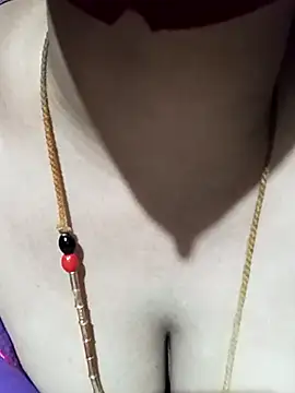 tuttifrutti17 online show from October 2025 06:16:02 PM