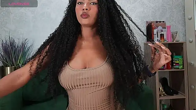 HOTBLACKANDWHITE2 online show from April 2026 03:53:02 AM