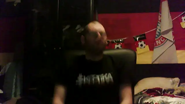 Die-geile-Sau online show from December 2025 09:21:02 PM