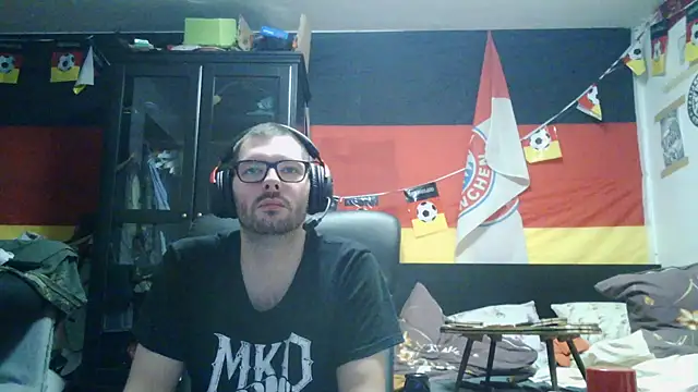 Snapshot of Die-geile-Sau chatting on January 2026 10:14:02 PM Die-geile-Sau online show from January 2026 10:14:02 PM