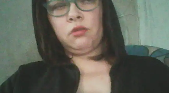 Snapshot of deluxpussy chatting on February 2025 06:24:01 AM deluxpussy online show from February 2025 06:24:01 AM