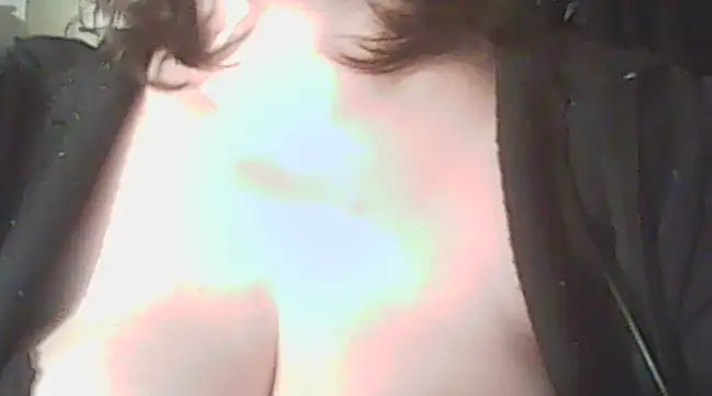 Snapshot of deluxpussy chatting on February 2025 01:57:01 AM deluxpussy online show from February 2025 01:57:01 AM